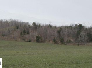 E Hoxie Rd, Cedar, MI 49621