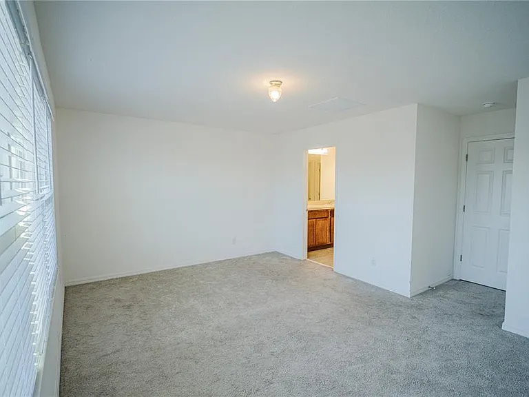 1284 Wispy Cypress Dr — Photo 15