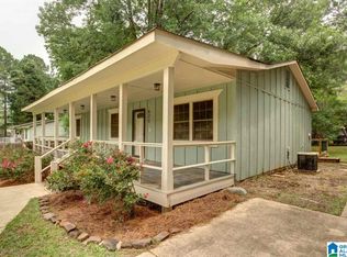 571 Aspen Dr SW, Leeds, AL 35094