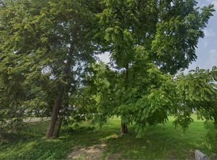 406 S 3rd Ave, Jonesboro, IN 46938