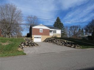 887 Rosalind Rd, Pittsburgh, PA 15237