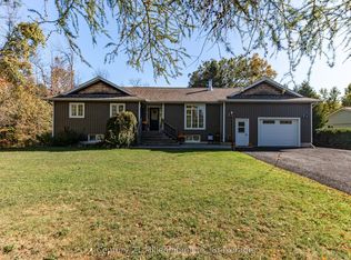 23 Pierce St N, South Bruce Peninsula, ON N0H 2T0