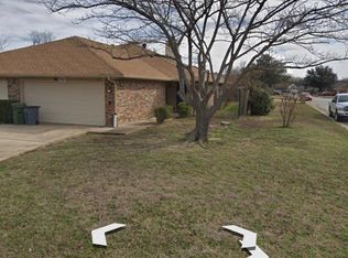 6334 Mark Ct, North Richland Hills, TX 76182