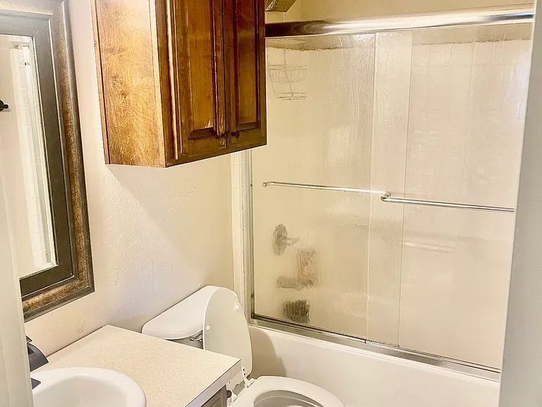 2920 Coach Ct — Photo 10