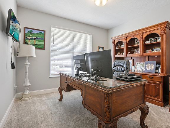 3rd image of 194 Mannaseh Dr W