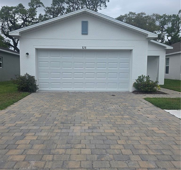 1st image of 878 Friendship Cir