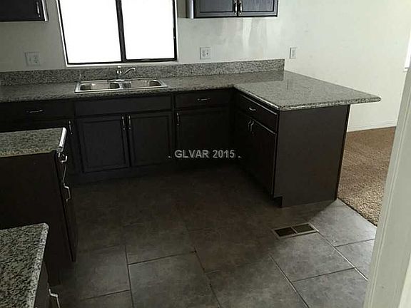 4th image of 3340 Death Valley Dr