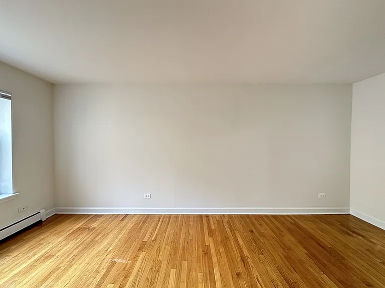 6830 N Sheridan Rd #574 — Photo 16