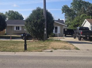 2125 Four Mile Rd, Racine, WI 53402