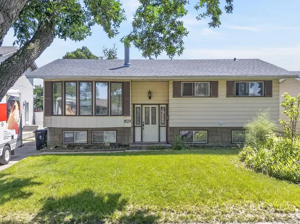 8529 95th Ave, Fort Saskatchewan, AB T8L 2R8