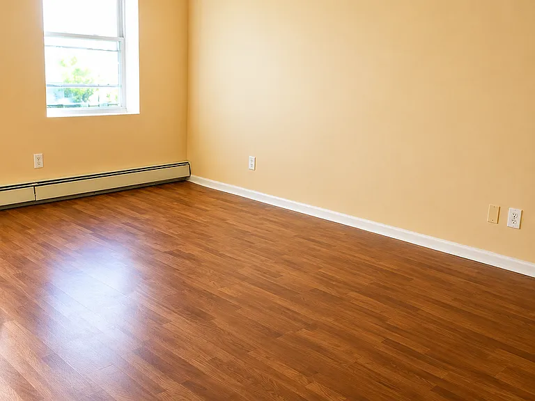 30-31 Beech St #3CA — Photo 4