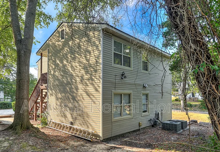 1402 Johns Rd #B — Photo 26