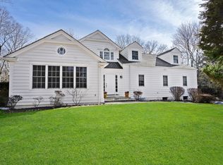 2 Durham Rd, Larchmont, NY 10538