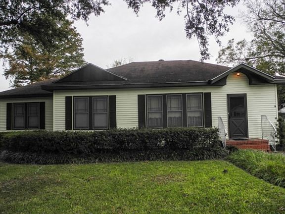2nd image of 801 Holland Ave
