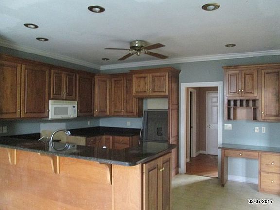 2nd image of 342 Chasity Dr