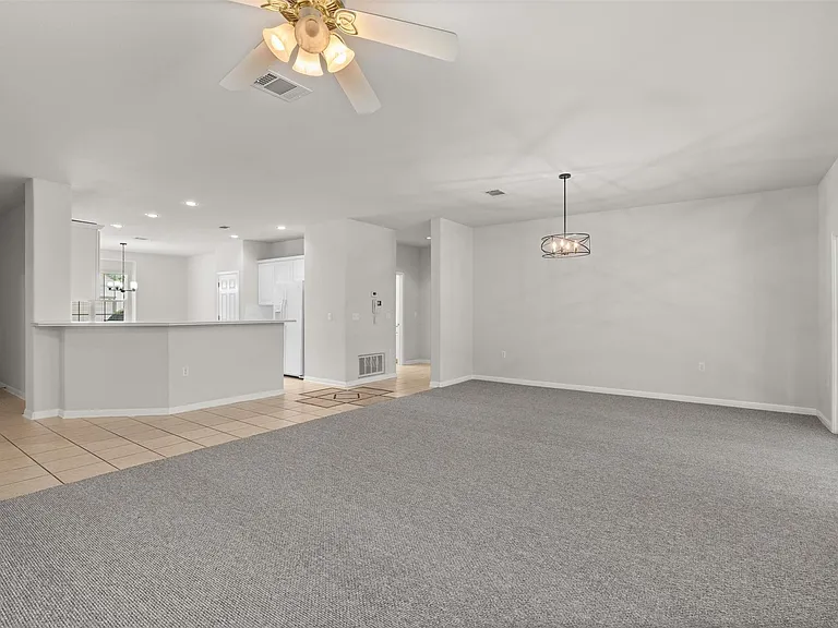 101 Dawson Trl — Photo 7