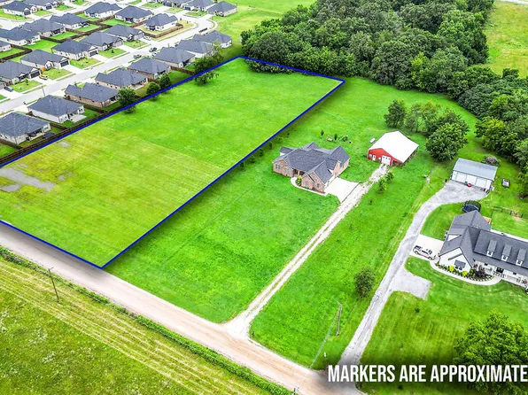 Edgewood Rd #20, Bentonville, AR 72713