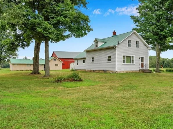 7741 Clinton St, Elma, NY 14059