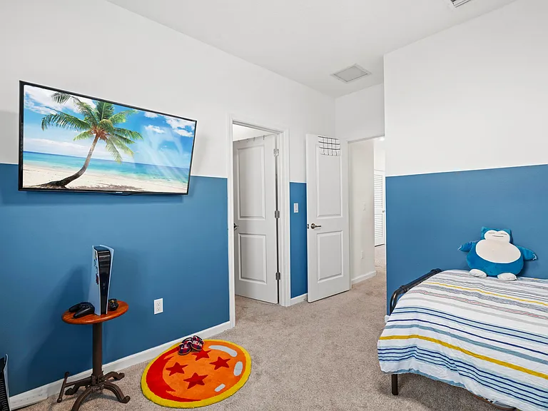 10700 SW Gloriana St — Photo 22
