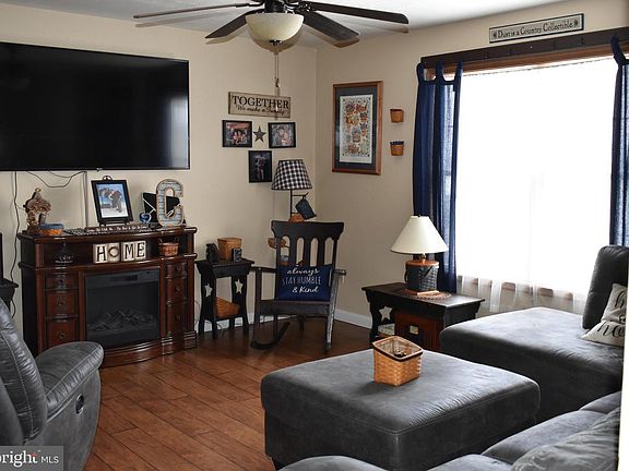 5th image of 25 Glenview Cir
