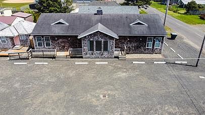 2nd image of 710 Pacific Ave N #10782732