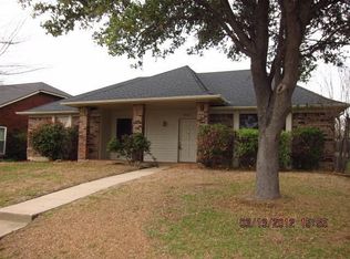 1605 Cemetery Hill Rd, Carrollton, TX 75007