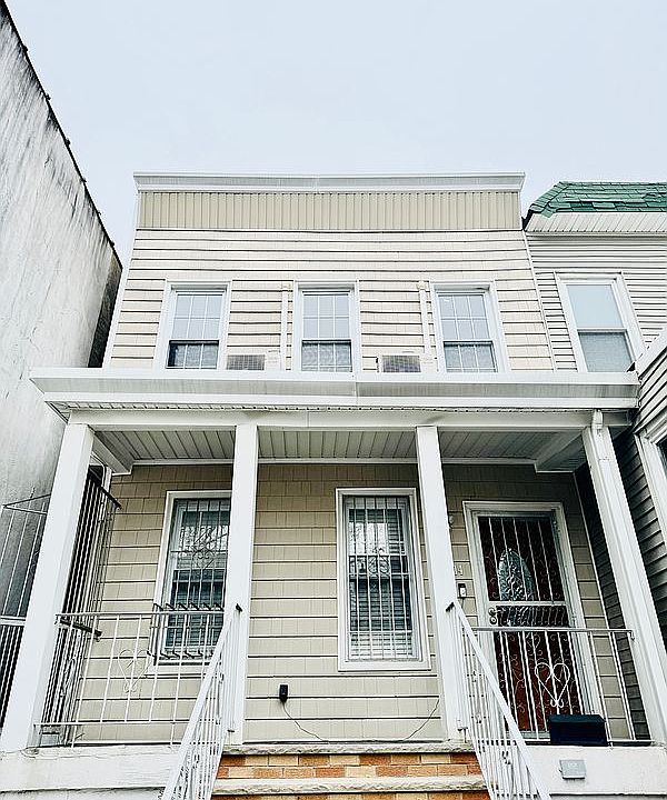 1st image of 3214 98th St