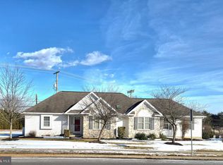 801 W Shady Ln, Enola, PA 17025