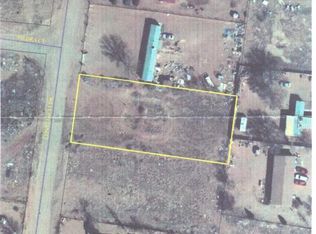10 Constancia Dr, Los Lunas, NM 87031