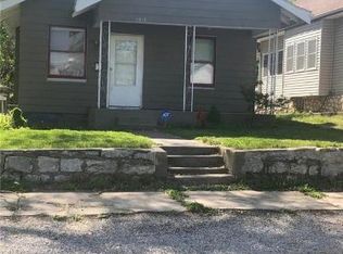 1814 Cambridge Ave, Kansas City, MO 64126