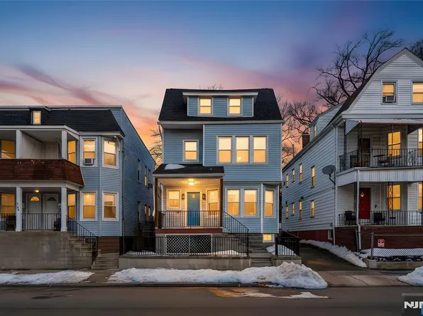 218 Elmwood Ave, East Orange, NJ 07018