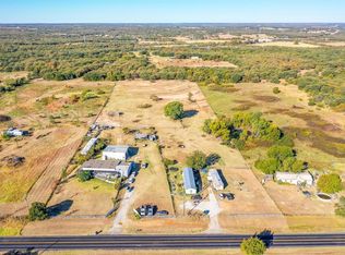 7866 Fm 920, Poolville, TX 76487