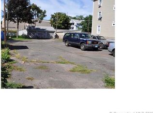 169 Gridley St, Bristol, CT 06010