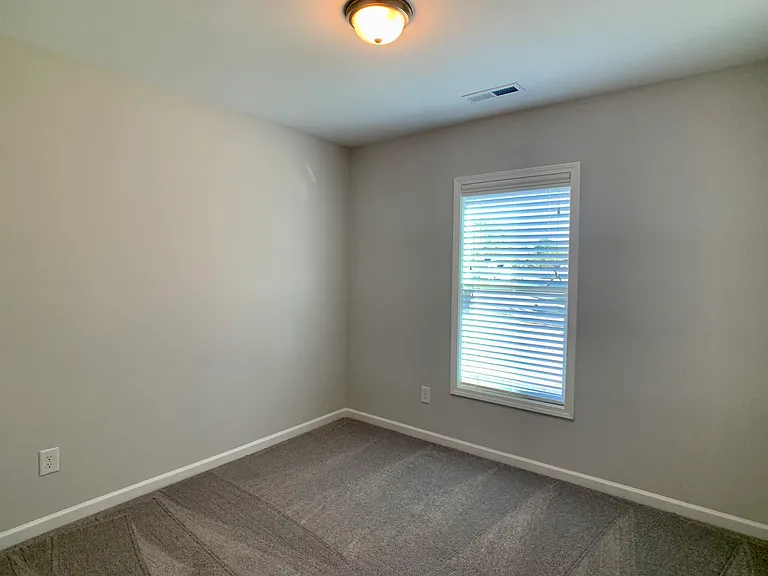 9 Chapman Ct — Photo 17