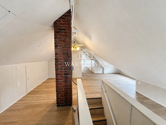 1263 W Waterloo Rd — Photo 8