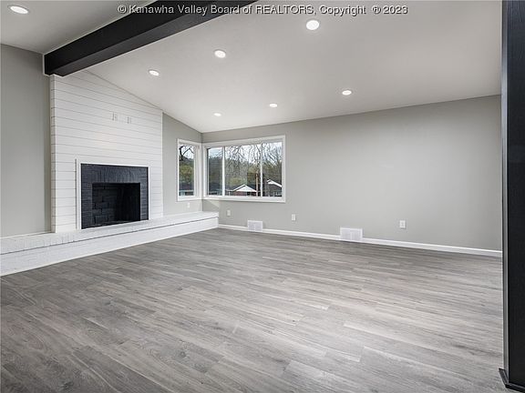 5th image of 5006 Frederick Dr