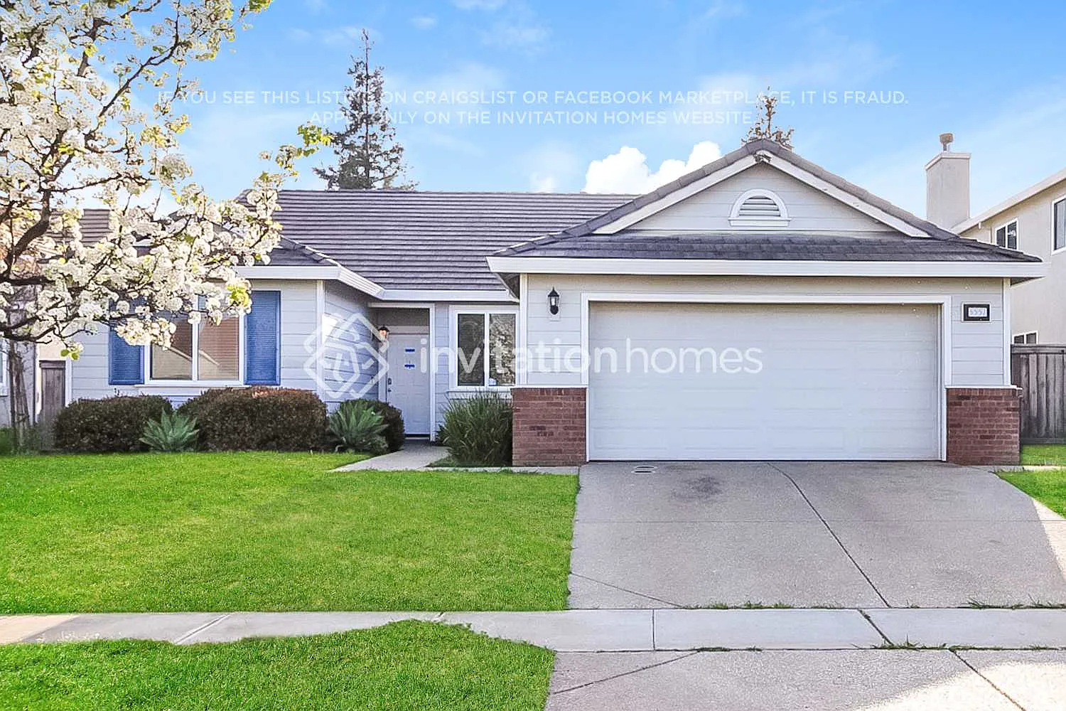 5551 Roaring Rapids Way photo 1