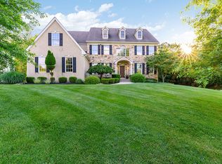 104 Cherry Farm Ln, West Chester, PA 19382