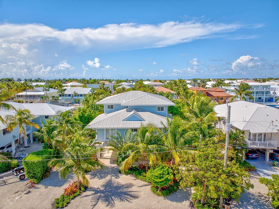 1st image of 501 Caribbean Dr