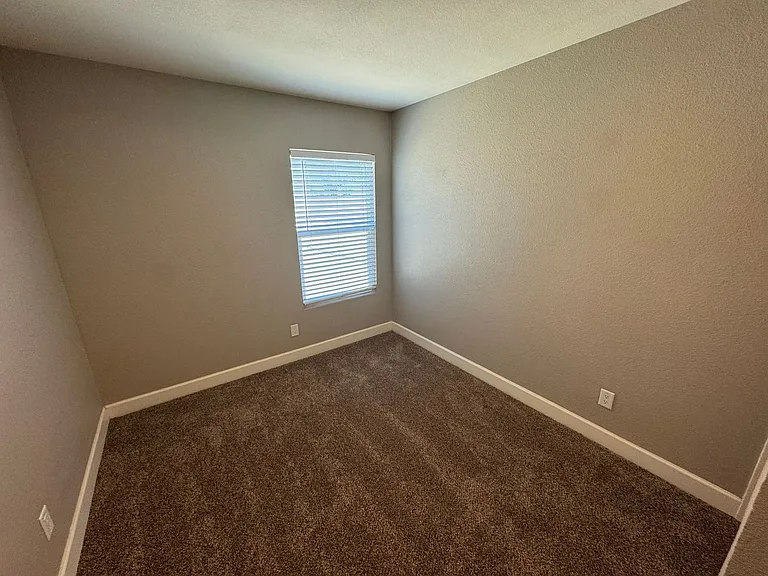 768 E Stottler Pl — Photo 15