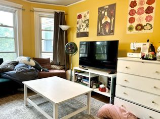 227 Summer St #3R, Somerville, MA 02143