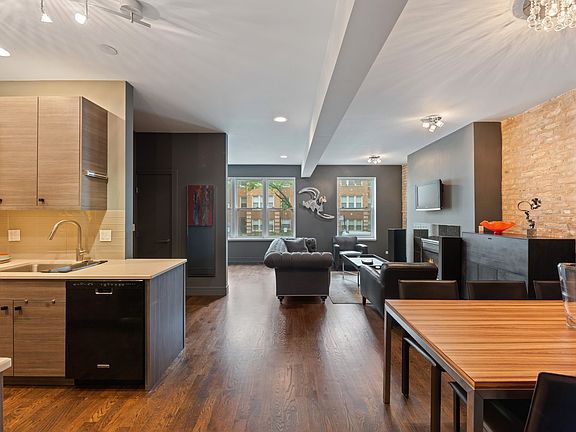 2nd image of 3303 W Cullom Ave APT 1A