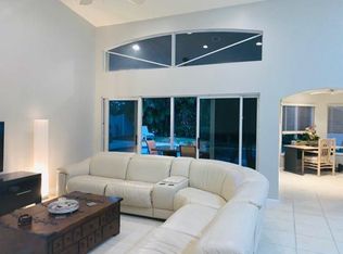 3841 NE 6th Dr, Boca Raton, FL 33431