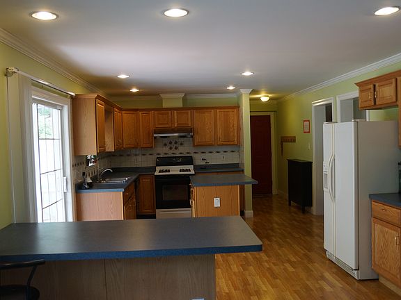 Open Kitchen