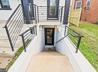 436 Park Rd NW #1, Washington, DC 20010