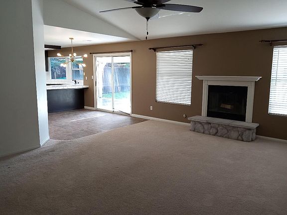 3rd image of 645 Meadow Grove Ct