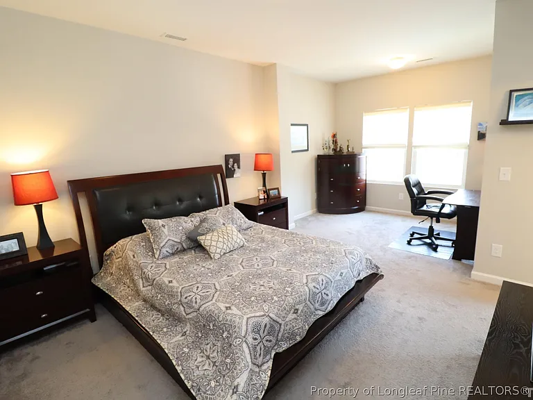 584 Grand Central Sta — Photo 34