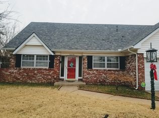 9058 E 29th St S, Tulsa, OK 74129