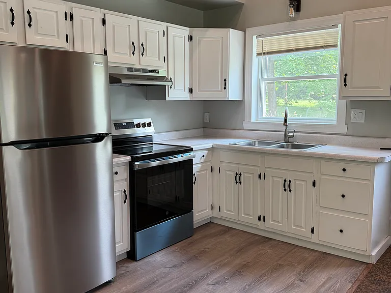 5A Grove St #2 — Photo 4
