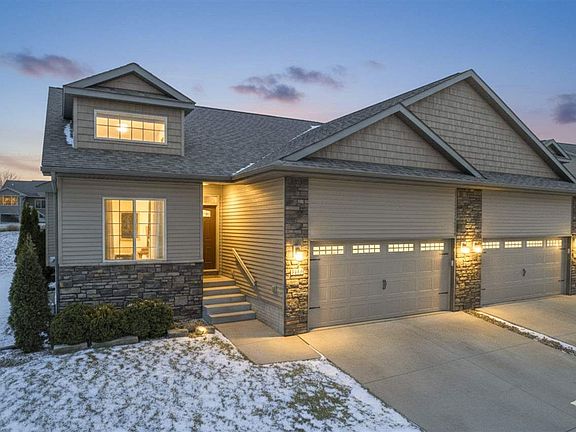 3rd image of 1215 Copper Mountain Dr